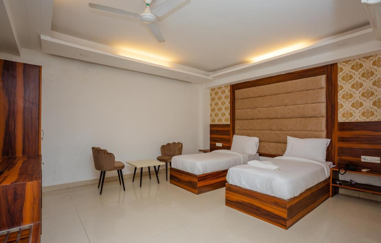 Hotel Doon Дехрадун Экстерьер фото