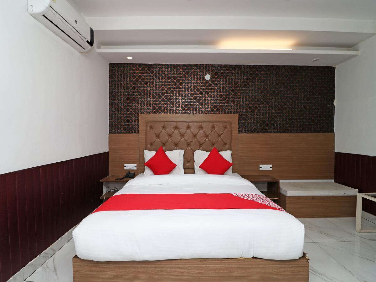 Hotel Doon Дехрадун Экстерьер фото
