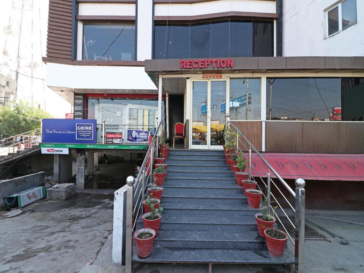 Hotel Doon Дехрадун Экстерьер фото